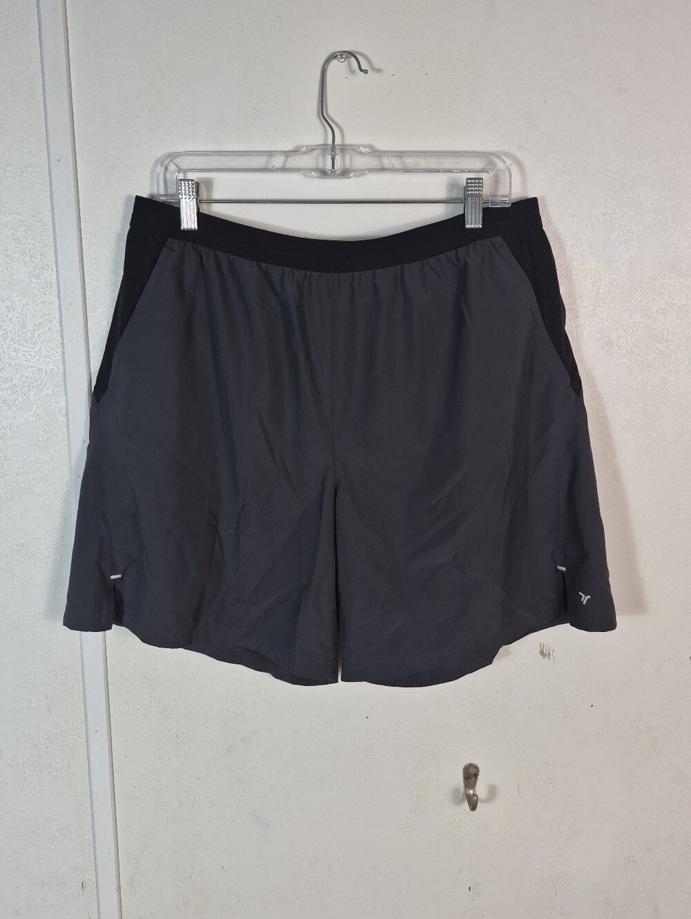 Old Navy Active 7 In Performance Vent Shorts Black Gray Large Quick Dry